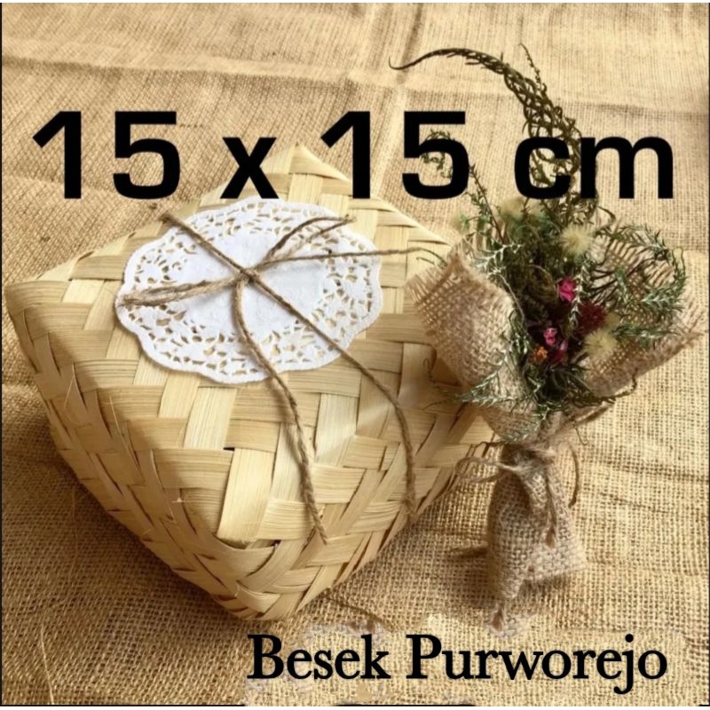 Besek Bambu 15X15 Besek Nasi Besek Gudeg Besek Souvernir Besek Tape Besek Hampers