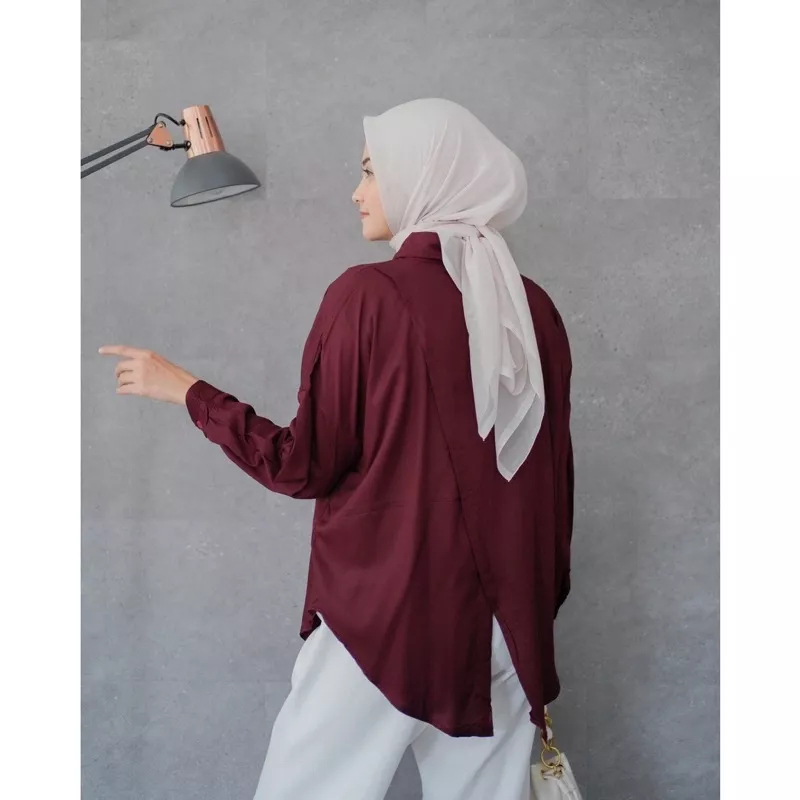 Clara Linen Shirt- Kemeja Oversize Wanita- Atasan Wanita