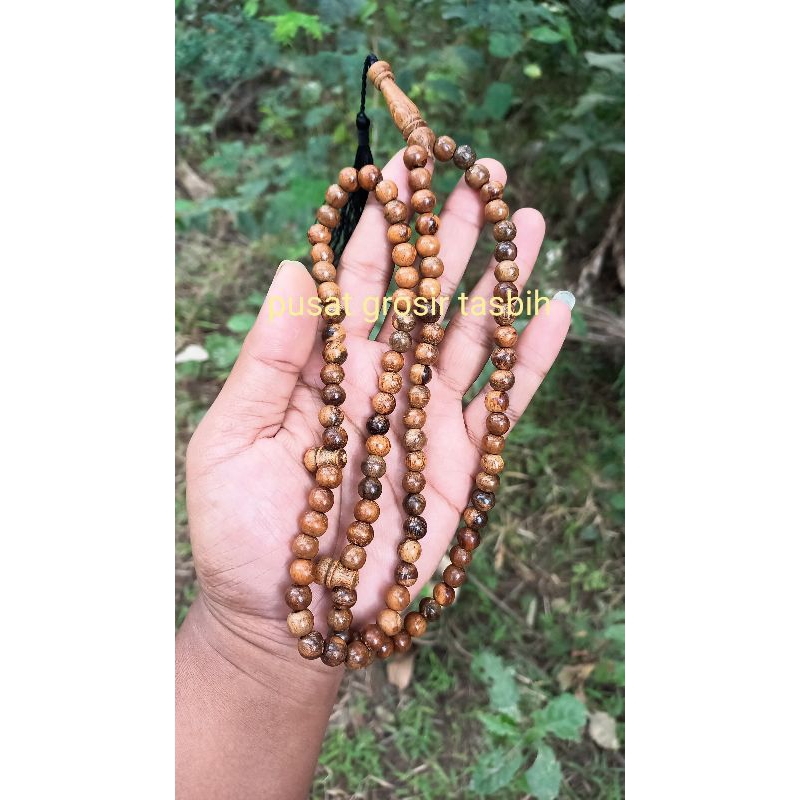 tasbih gaharu asli 8mm tasbih kayu gaharu tasbih gaharu wangi tasbih kayu gaharu asli tasbih 99 buti