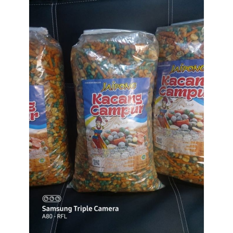 

KACANG CAMPUR JAIPONG 1 BAL 4KG