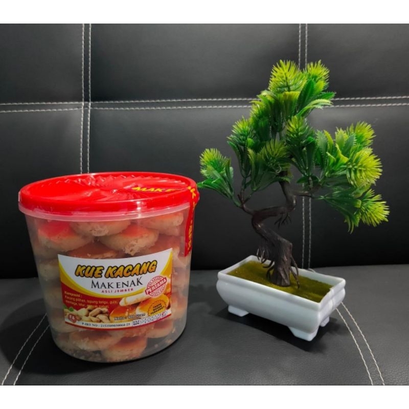 

KUE KACANG asli jember 900gram