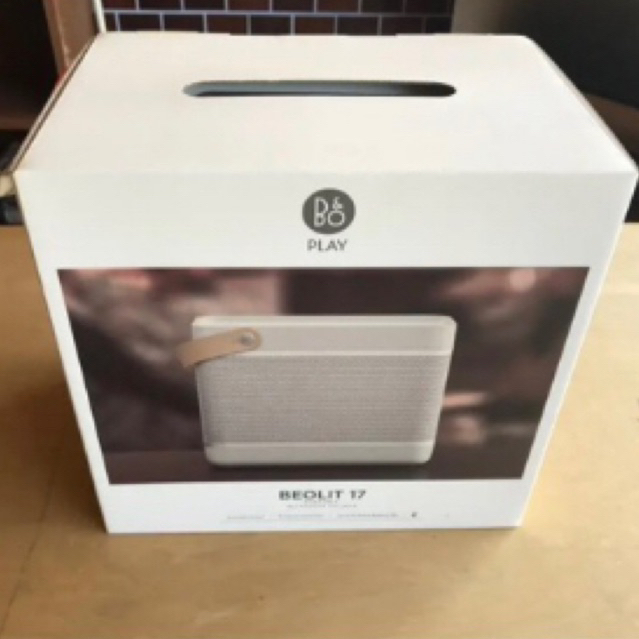 Bang & Olufsen Beolit 17 + Anki Cozmo Robot AI