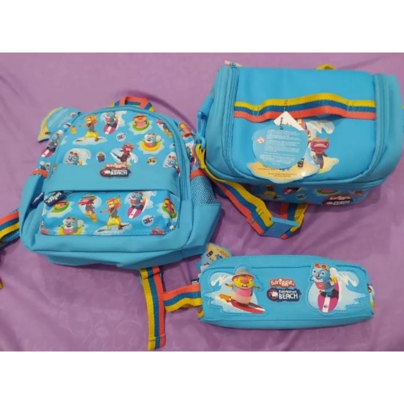 Set Tas sekolah Smiggle