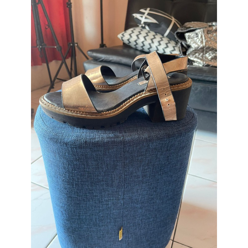 wedges sandal STRADIVARIUS