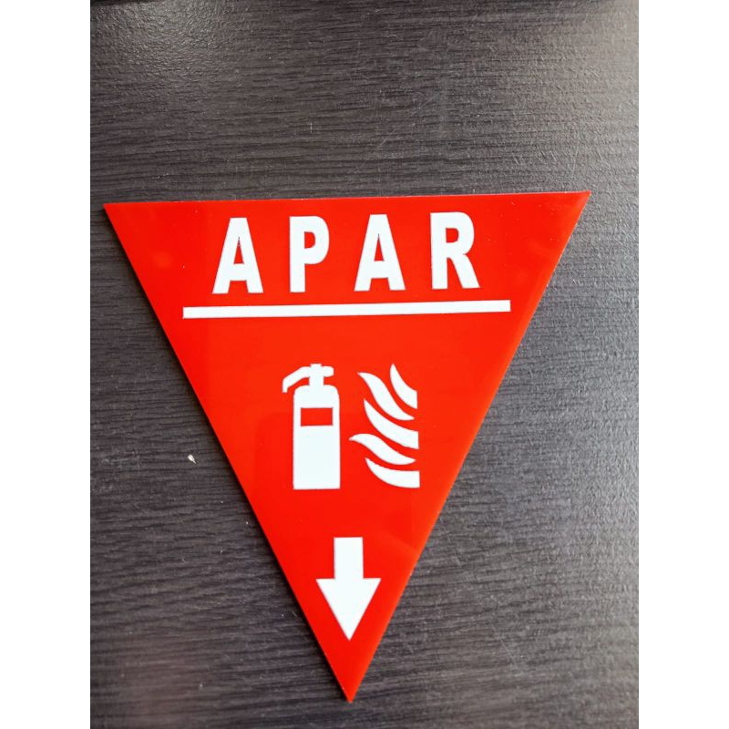 

Sign APAR Akrilik Bukan stiker