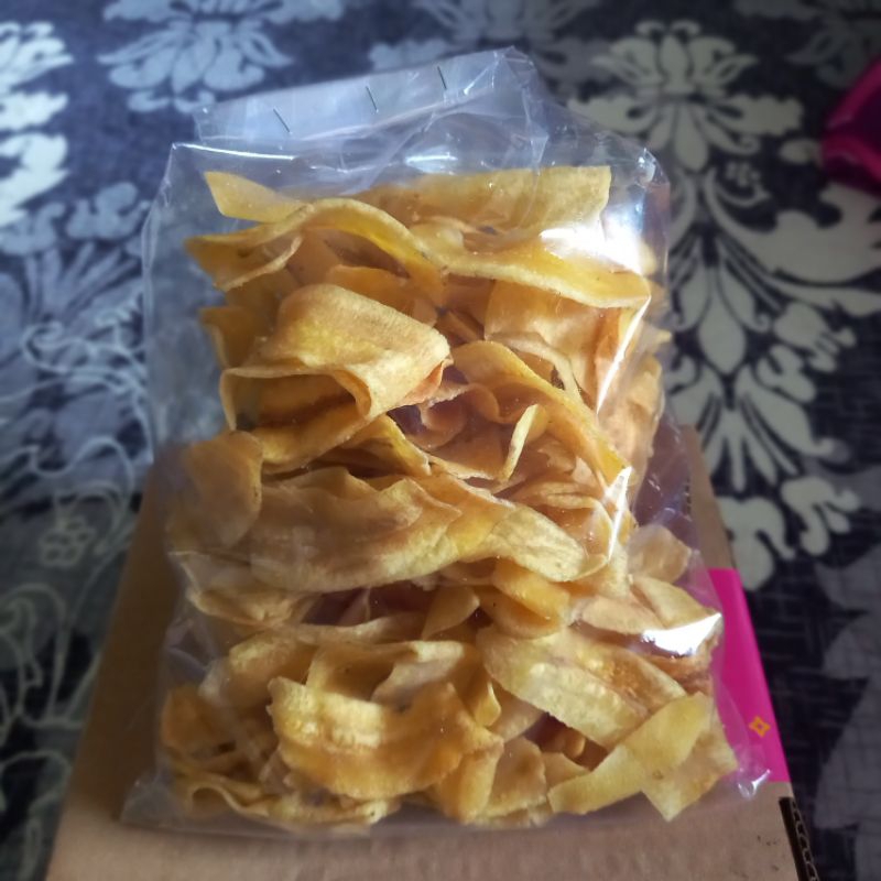 

keripik pisang gurih renyah asin 250gr