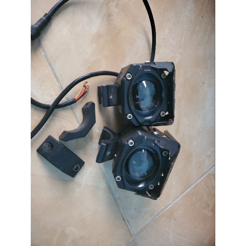 Lampu Tembah Sorot Motolight Otco