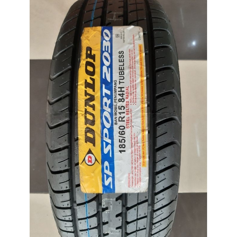 Ban Dunlop 185/60 R15 SP2030