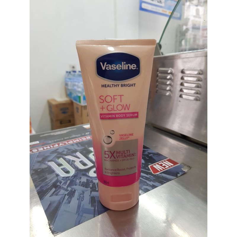 Vaseline Soft Glow 180ml