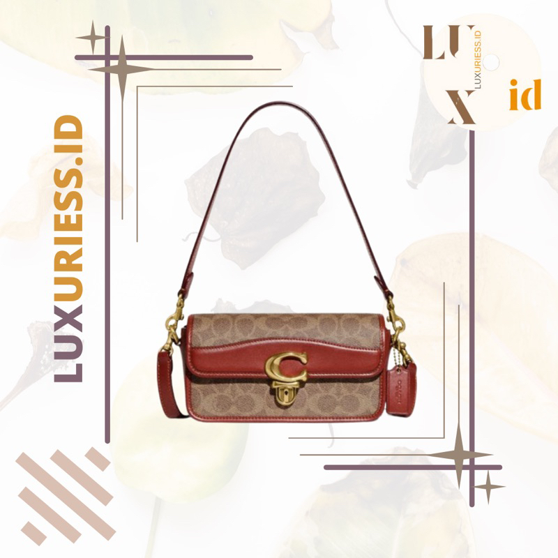 COACH STUDIO BAGUETTE IN SIGNATURE