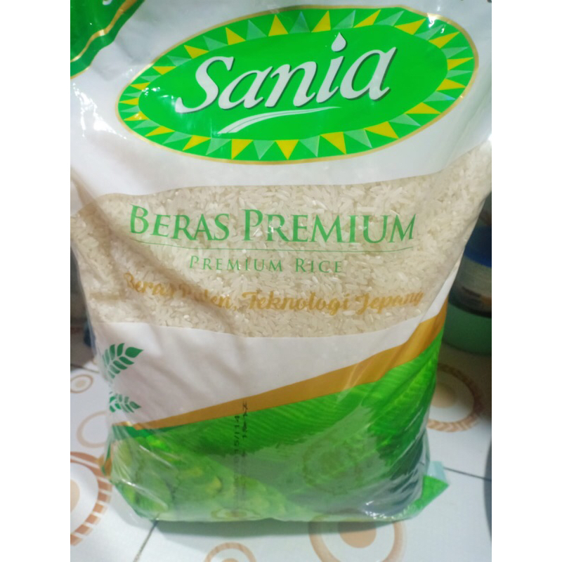 

BERAS SANIA 1 kg REPACK