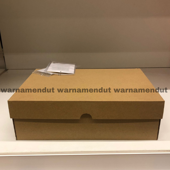 

Kotak Box Penyimpanan Kardus Packing 32x23x10cm WMO IK1092