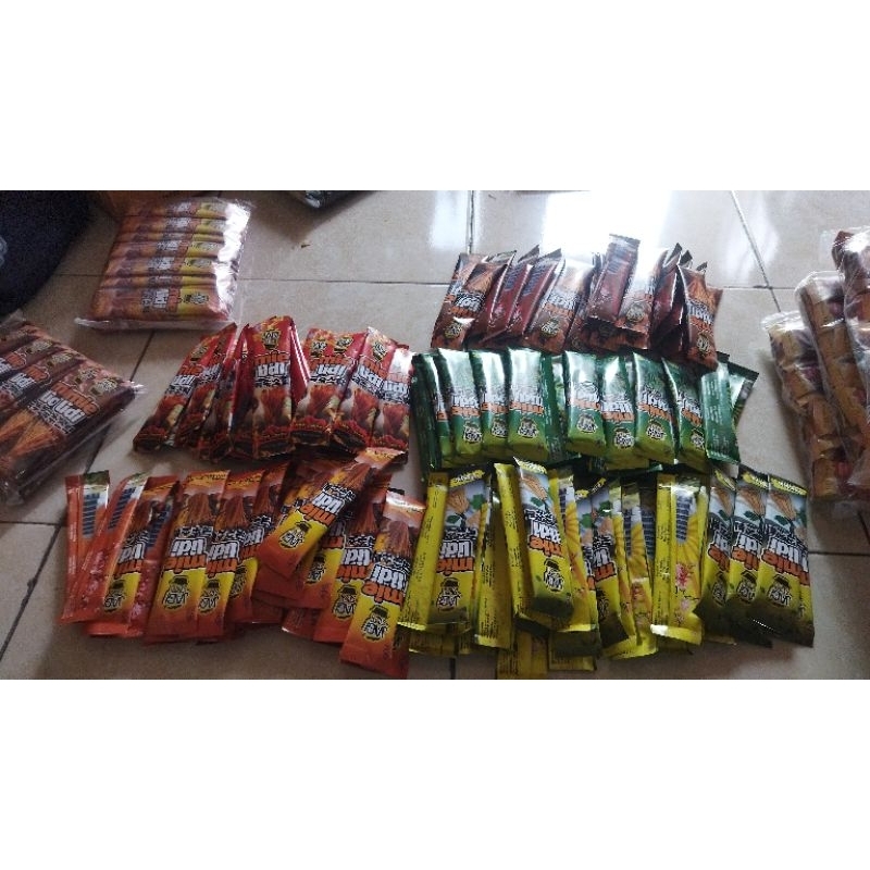 

Snack Mie Lidi Jagi non Msg dijual kemasan 1pack isi 25bungkus