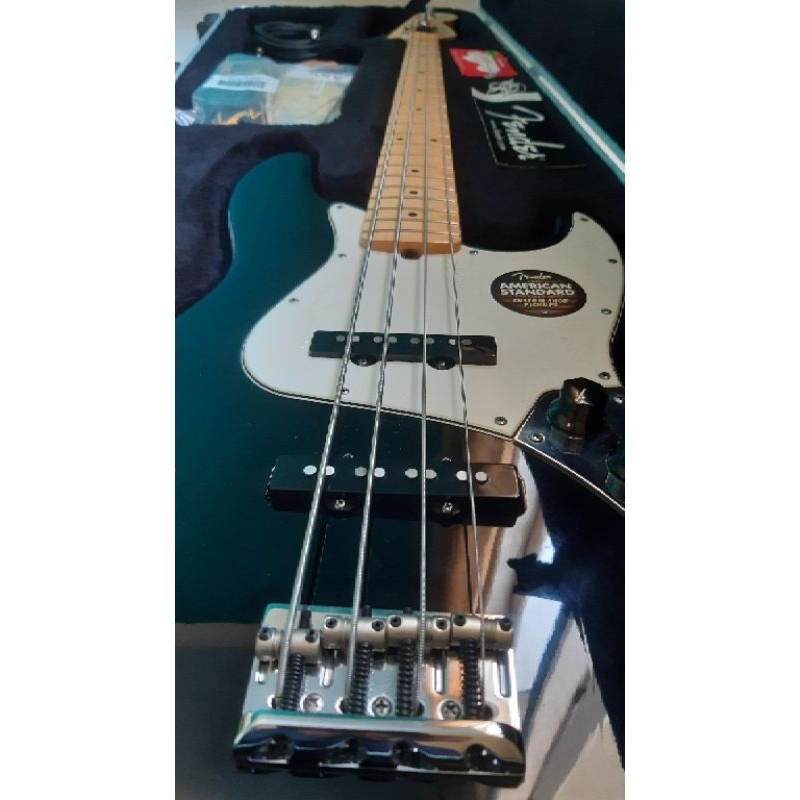 Fender Jazz Bass USA Custom Shop tahun 2012