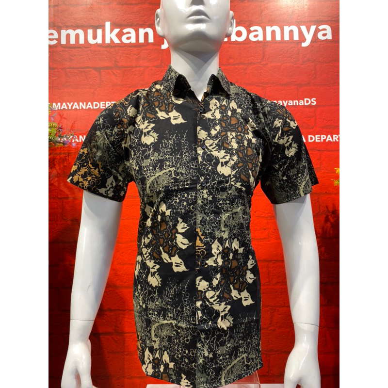 kemeja printing bermotif lengan pendek Benhill