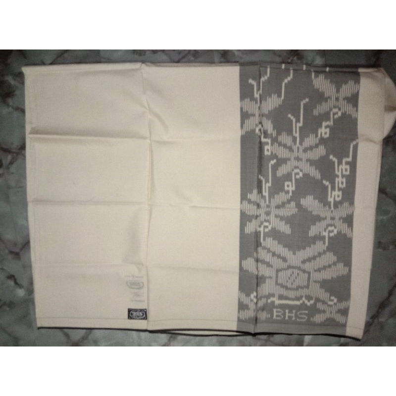 sarung bhs motif polos full sutra 210 spunsilk SGE Silver