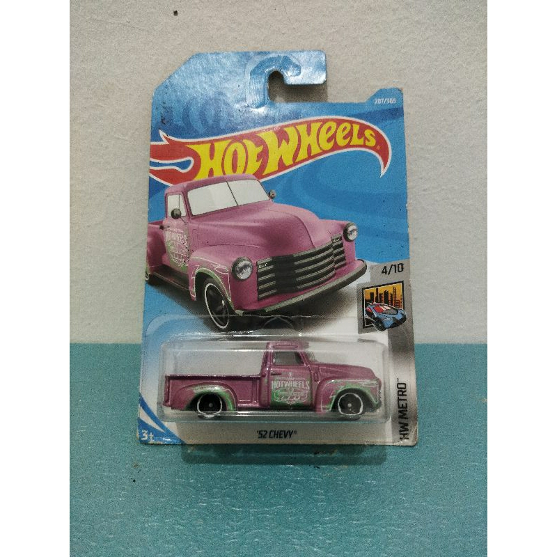hotwheels reguler 52 chevy