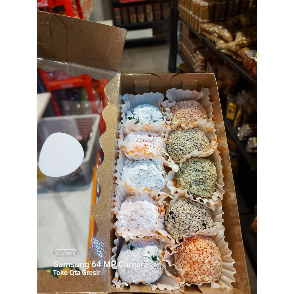 

MOCHI BANDUNG ISI 10 ISIAN MIX