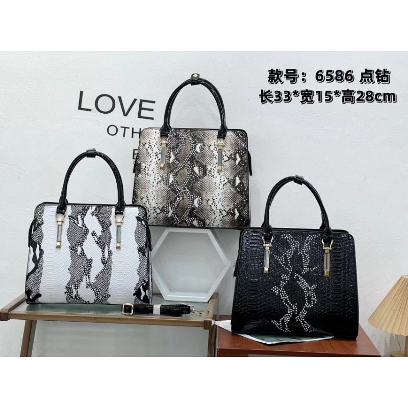 Tas Selempang Fashion Wanita Kerja Kantor Pesta Original Import Motif Ular Qian Dai Er 6586