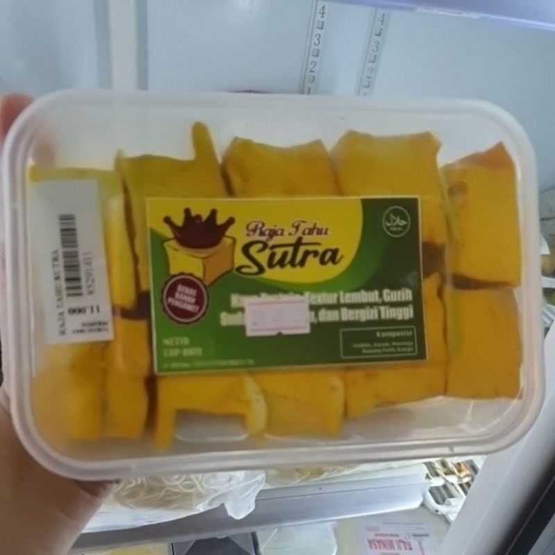 

Raja tahu sutra kuning