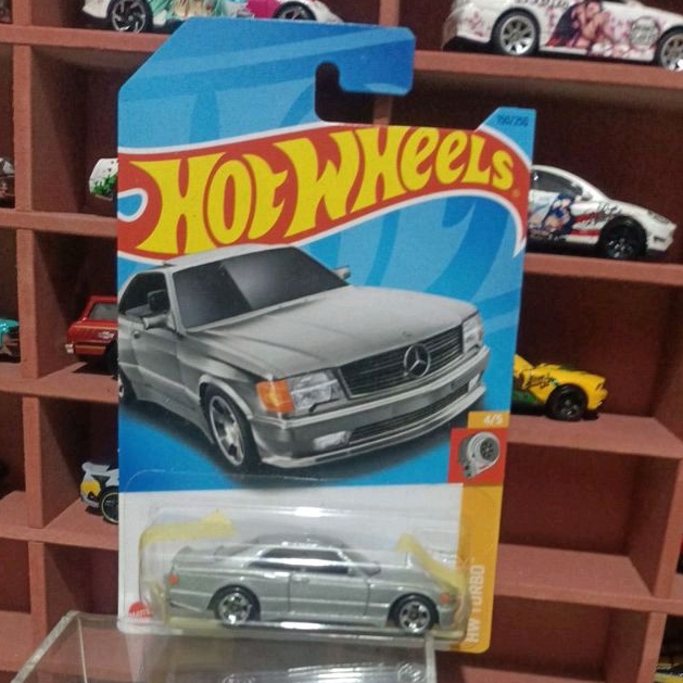 Hot Wheels Mercedes 560,500E