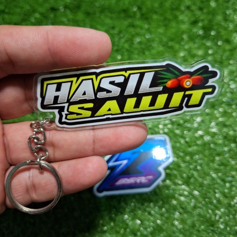 gantungan kunci hasil sawit