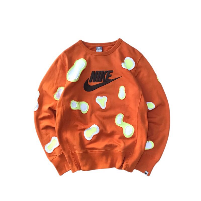 Vintage Nike Sweater Reworked Embroiedered logo