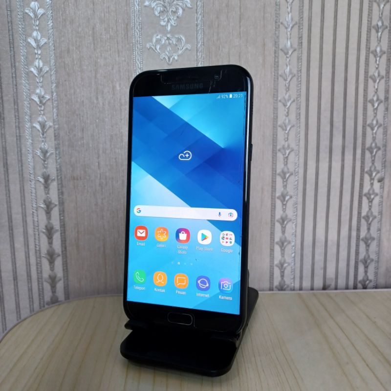 Hp Handphone second Samsung A7 2017 Murah ori 100%