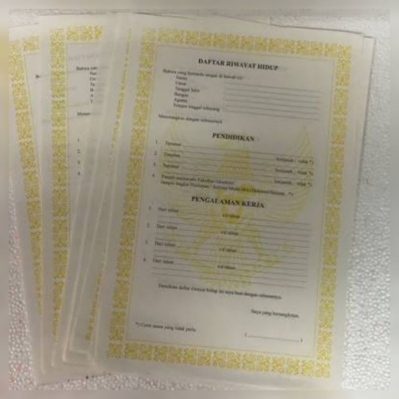 

(50 pcs) form daftar riwayat hidup / kertas riwayat hidup 1 pack