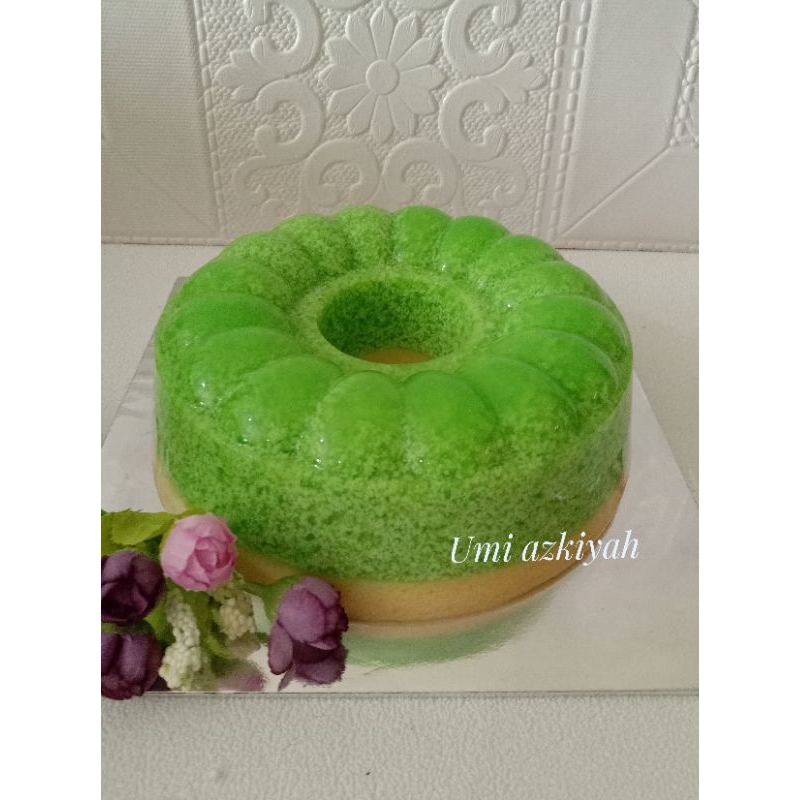 

Puding lumut mentega, uk 20cm, free Vla