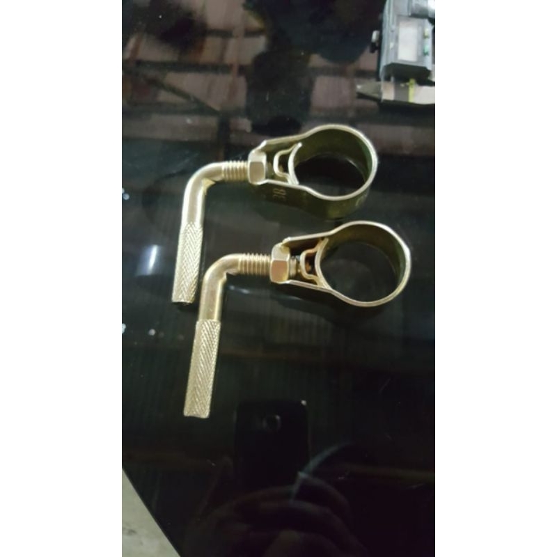 Klem BESI Egrek 33 KUNING, Clamp Egrek 33, Kuncian Egrek 33 ke Pipa No 33