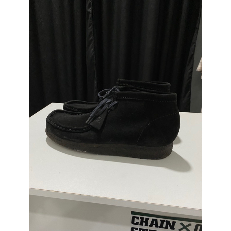 Clarks Wallabees High Suede Black
