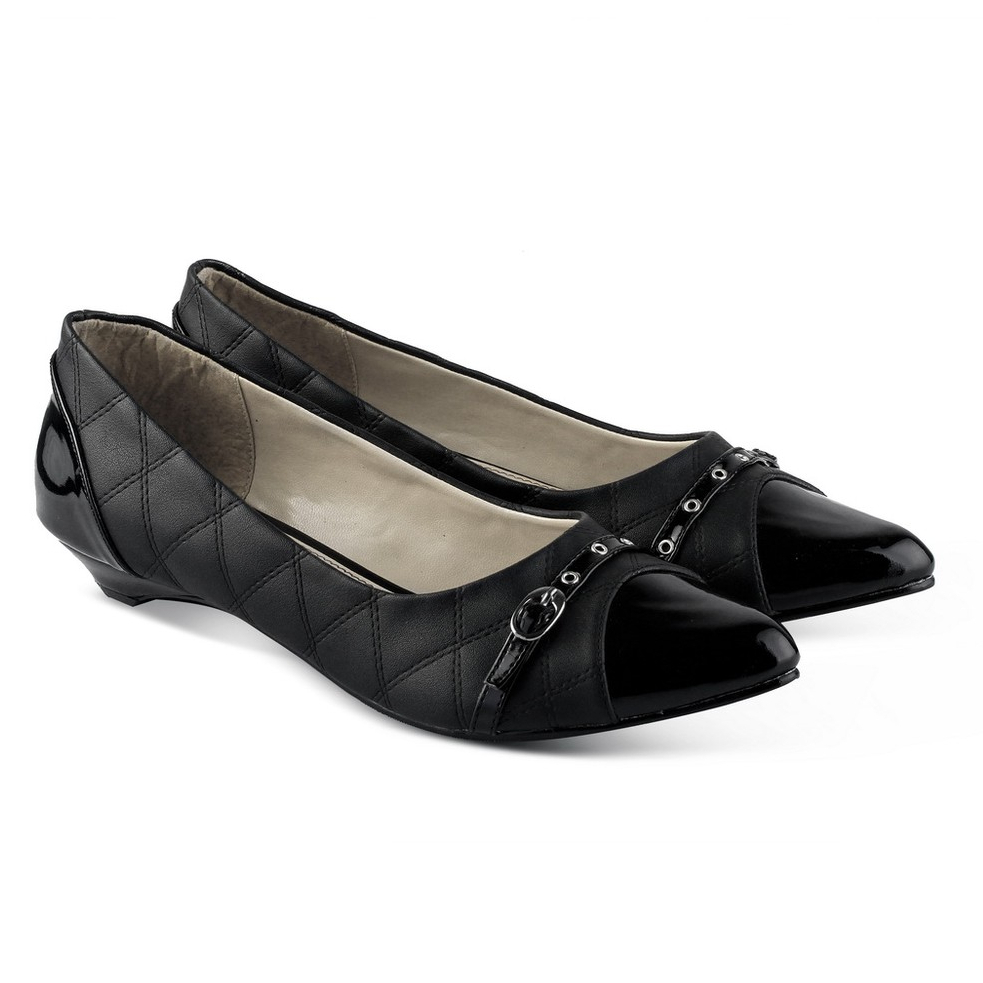 Sepatu Pantofel Kasual Wanita Hak 2cm Hitam EVFLK 007