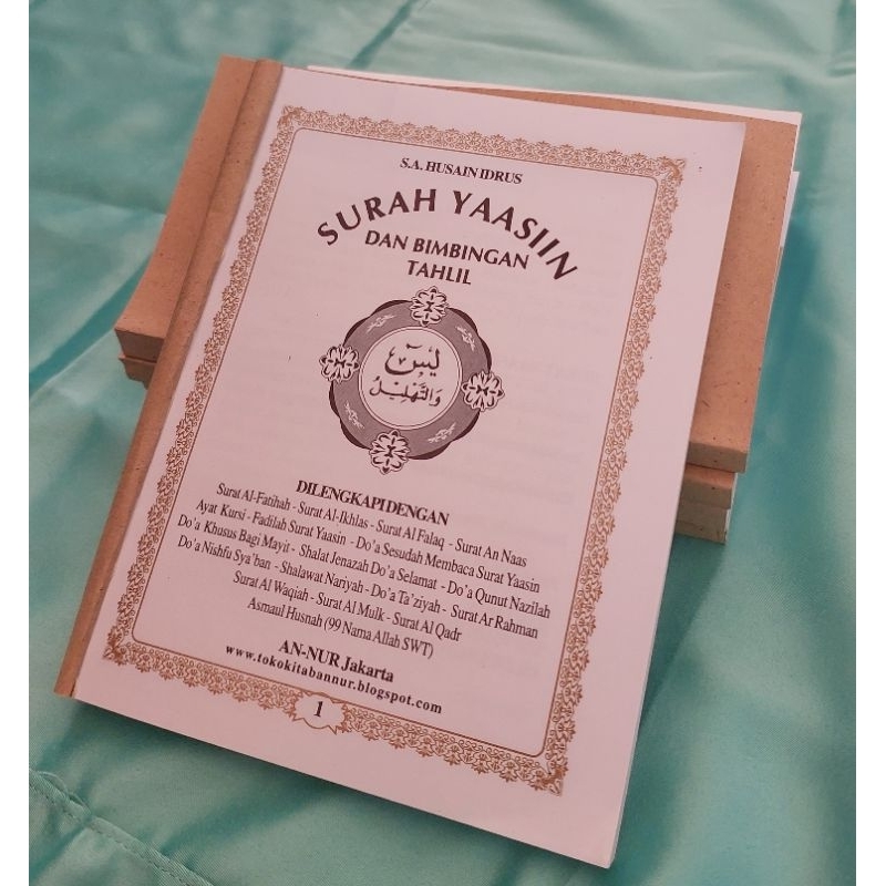 

Buku Murah Yasin Dan Tahlil 176 halaman HVS Gold Lux