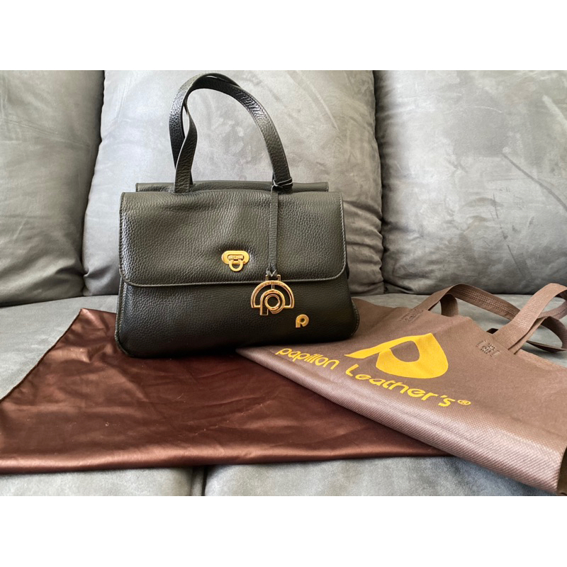 Preloved TAS PAPILLON K3258 WARNA HITAM