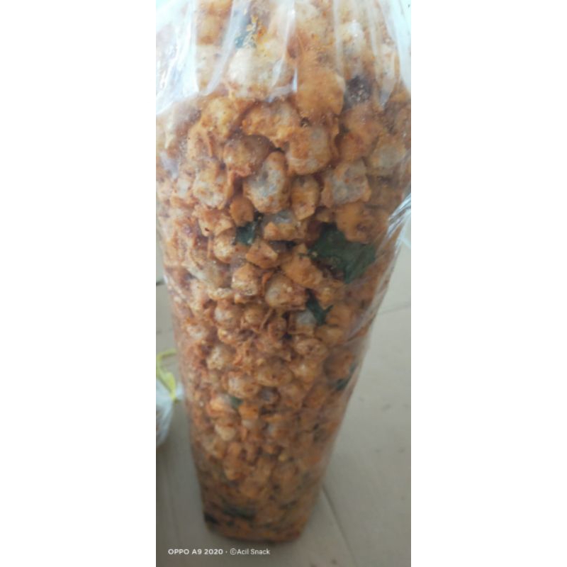 

Siomay kering/seblak kering bumbu cikruh 200gr renyah pedas.