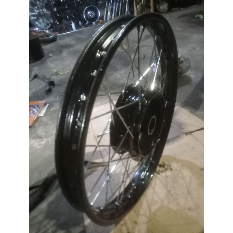 Velg jari-jari 1pcs belakang Ring 17 Vega RR / ZR Vega R New Jupiter Z1 Rakitan