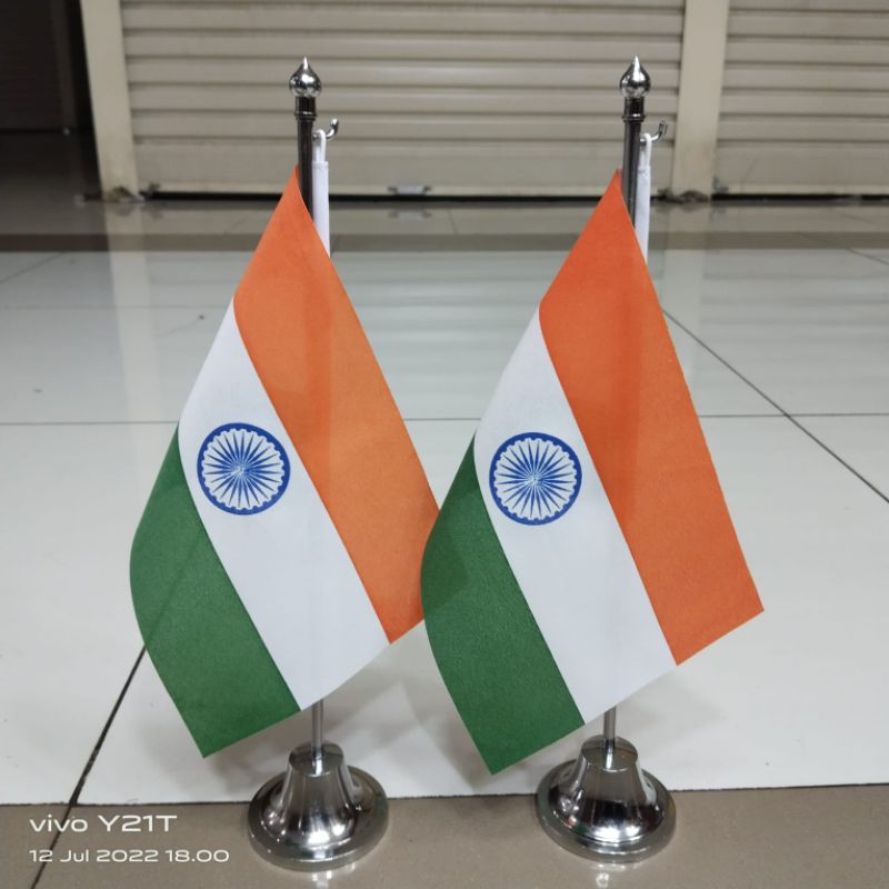

tiang meja stenlis+bendera india