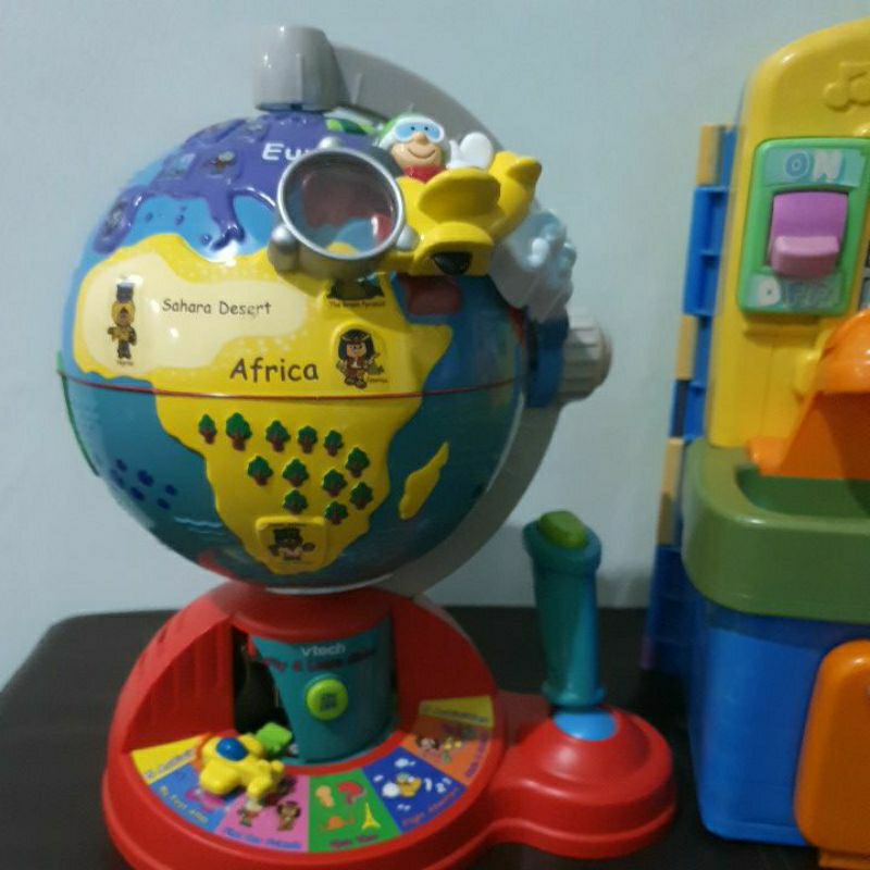 Vtech Fly & Learn Globe Preloved