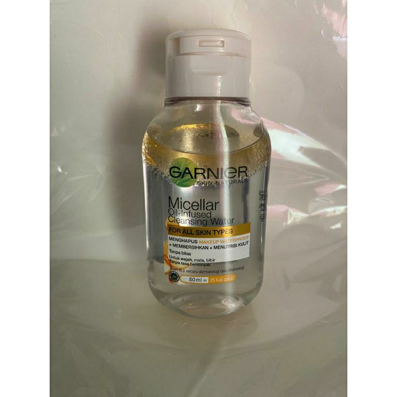 Garnier Micellar Oil-Infused Cleansing Water