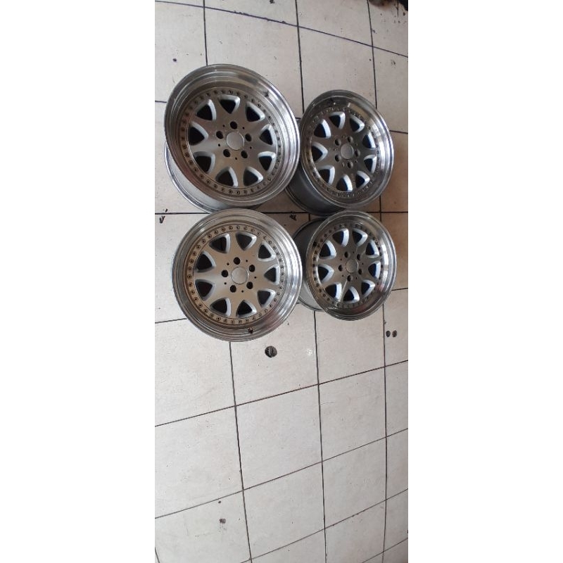 velg berabus r18x8/9 hole 5x114 et42 silver pholis