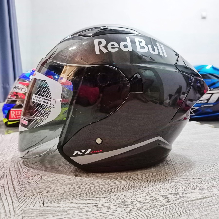 HELM NHK R1 MAX GUNMET PAKET GANTRENG VISOR SMOKE STICKER REDBULL SILVER