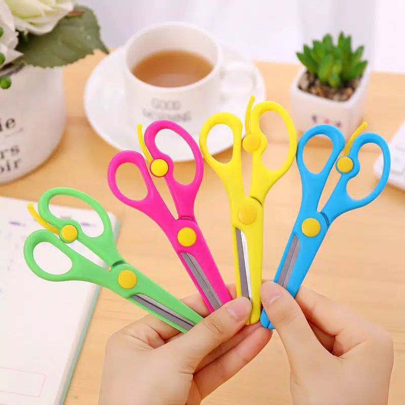 

Gunting kertas anak / Children scissors / Gunting serbaguna