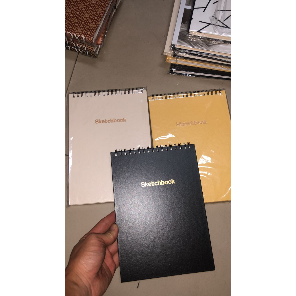 

scetch book ring kawat ukuran a5 isi 40 lembar kertas putih achiang sisa export