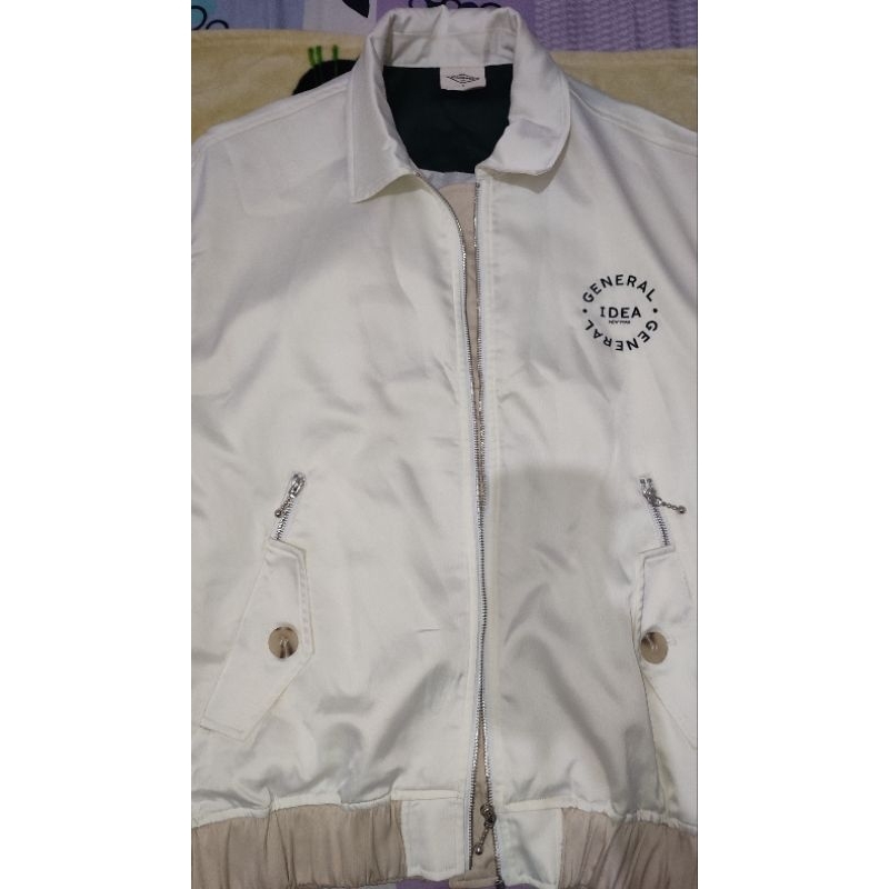 Preloved Jacket Mark General Idea Size M Ivory