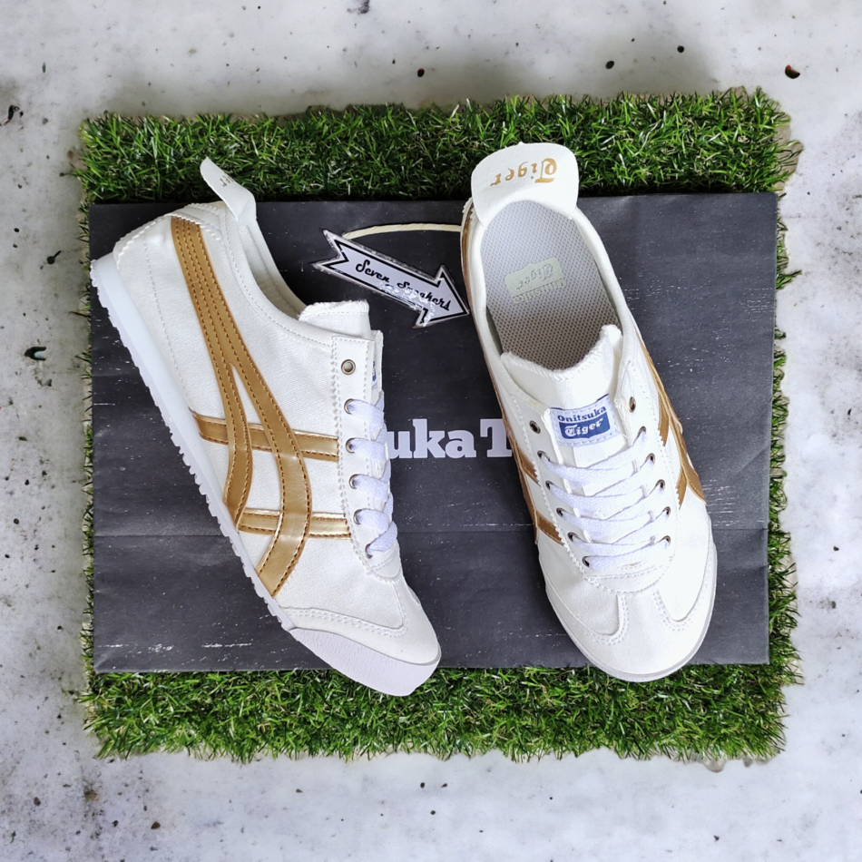 Sneakers Wanita White Gold Bahan Kanvas Tali