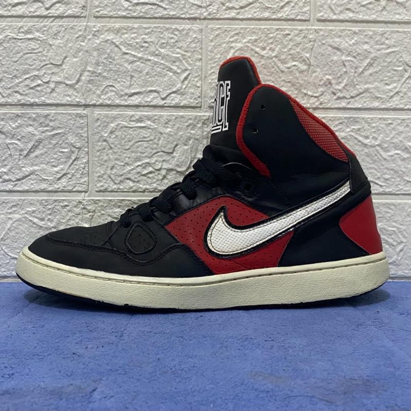 N*ke Son of Force Mid