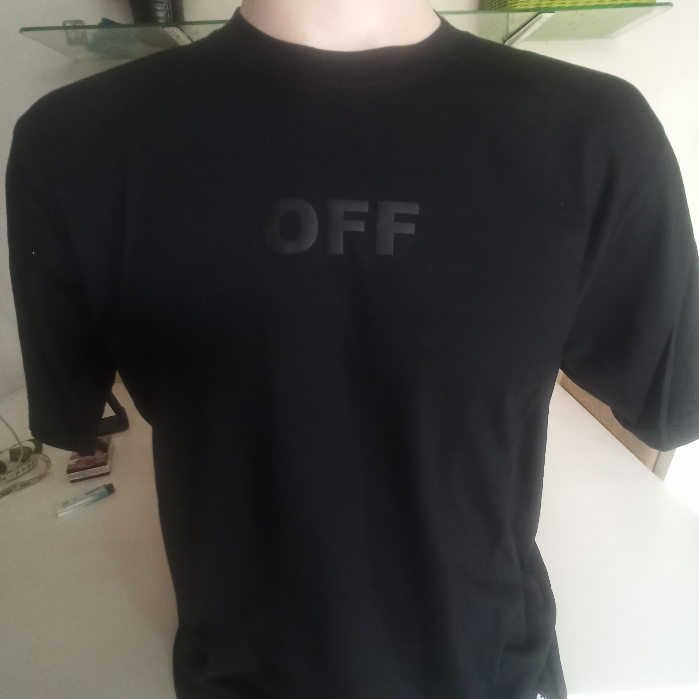 Kaos katun OFF WHITE  second brand original LD 108 P 72 size L like new