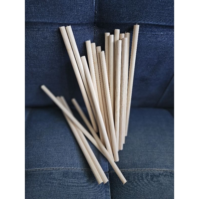 dowel 8mm panjang 20cm ( isi 10 pcs )