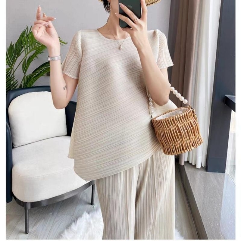 2441 Hanya Atasan blus blouse kemeja lengan pendek plisket cantik murah simpel elegan koreanlook kor